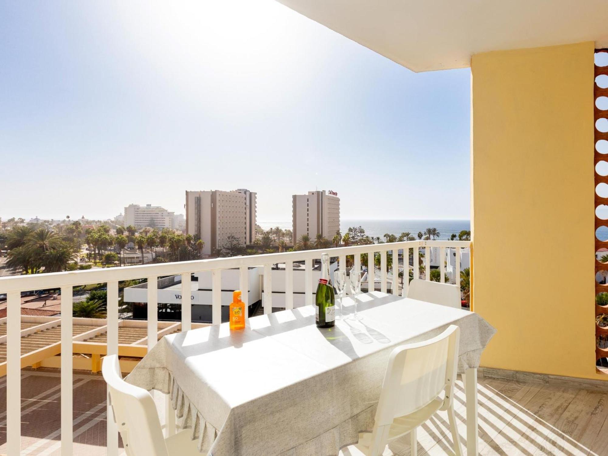 3d. Brand New Flat In Playa Americas Playa de las Américas